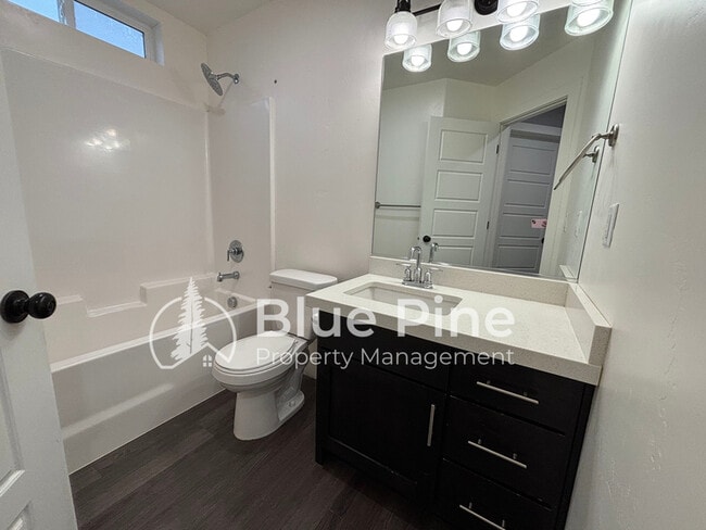 Building Photo - 6879 Bedford Ave