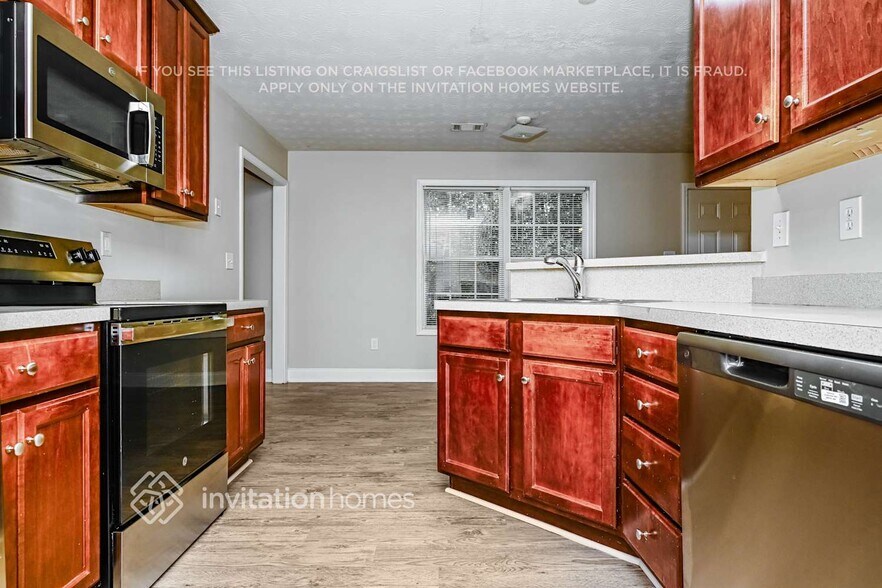 Building Photo - 160 Shiver Blvd