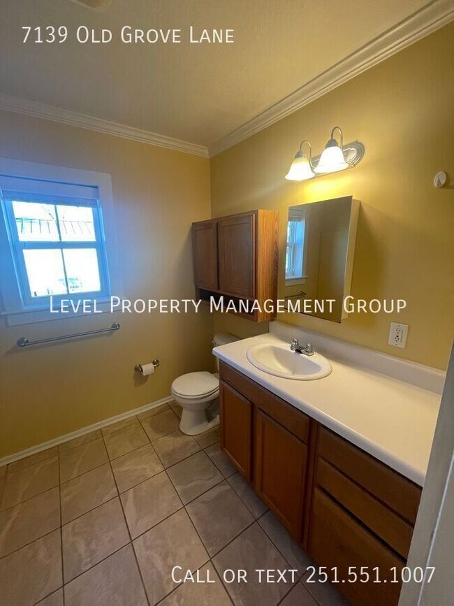 Building Photo - 7139 Old Grv Ln