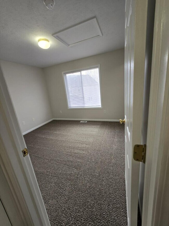 Building Photo - 5431 Boxwood Ct SE