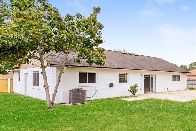 Building Photo - 809 Largo Ct