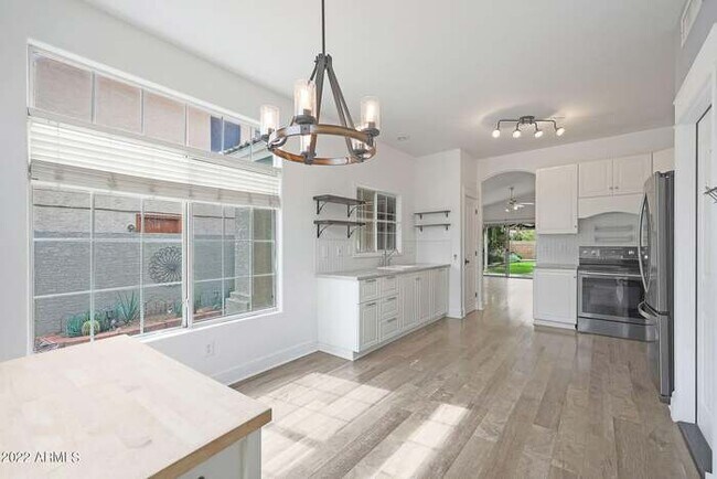 Building Photo - GREAT Chandler Home