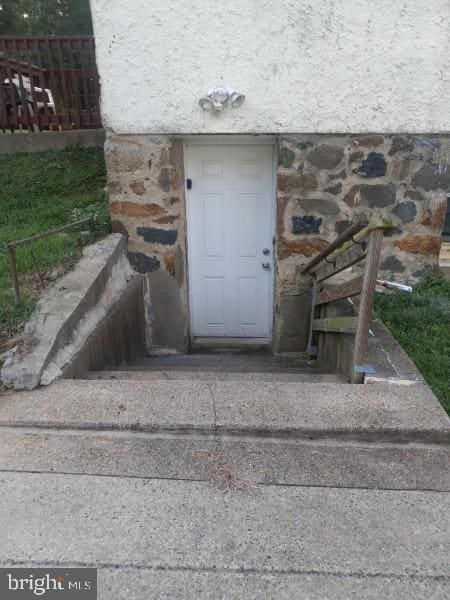 Building Photo - 5426 Jonquil Ave