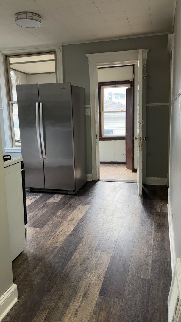 Building Photo - 5455 W Iowa St