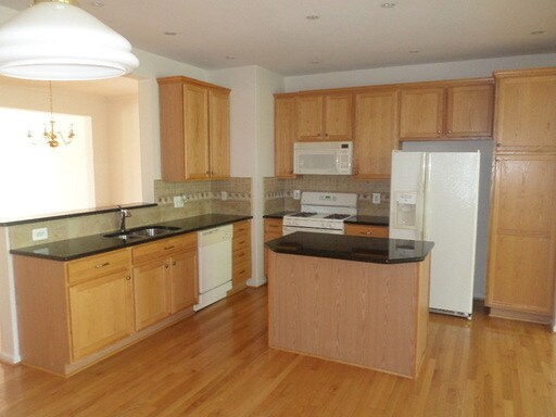 Building Photo - 4712 Hanrahan Pl