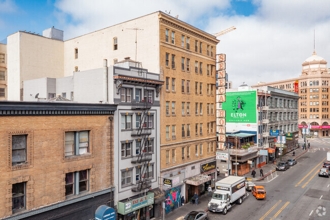 Building Photo - Seneca Hotel