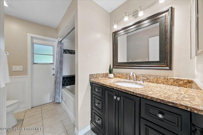 Building Photo - 897 Hunters Creek Dr
