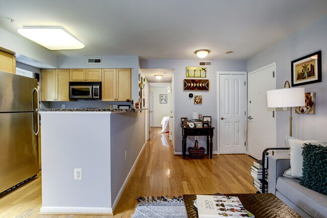 Building Photo - 1501 27th St SE