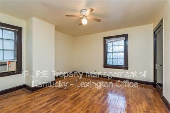 Building Photo - 7 Dogwood Ln