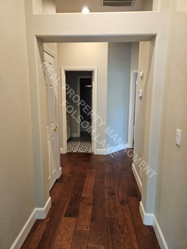 Building Photo - 4-Bedroom Single-Story Home in Briggs Ranch