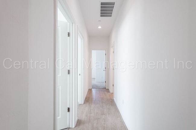 Building Photo - 4 Bedroom/2 Bath Home with Paid Solar - $2995 Per Month!