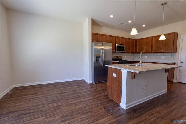 Building Photo - 13918 Hickory Brk Rd
