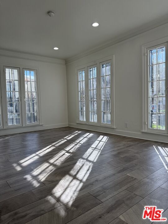 Building Photo - 734 S Gramercy Pl