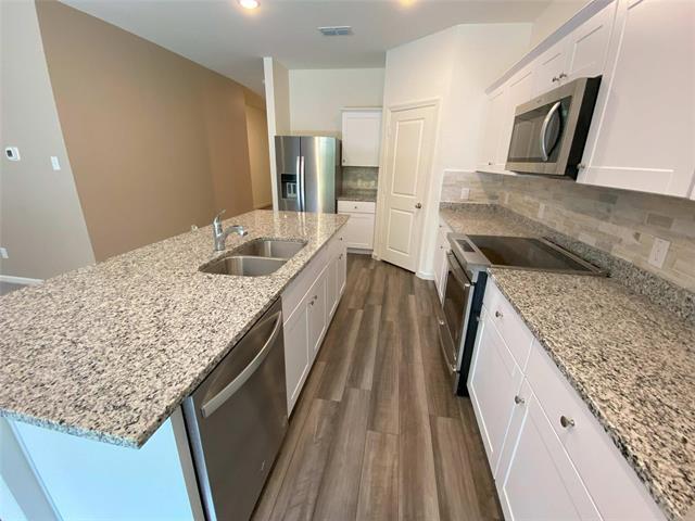 Building Photo - 3013 Aspen Dr