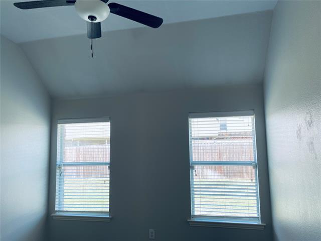 Building Photo - 2621 Cedar Falls Dr