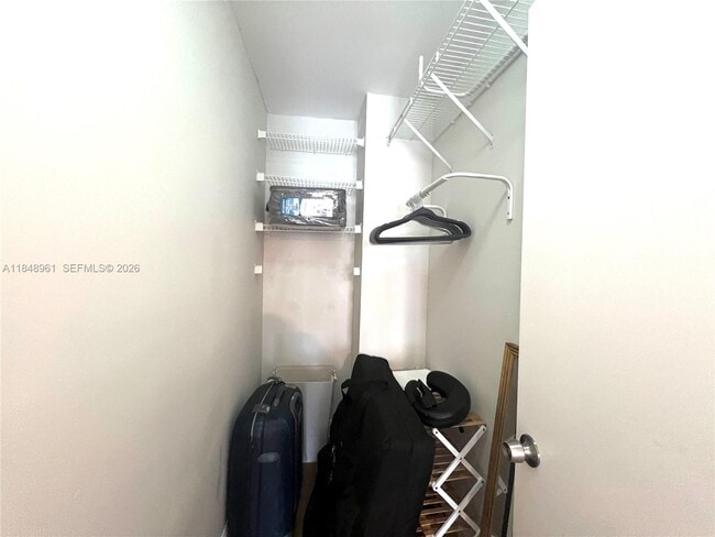 Building Photo - 13473 Fountain View Blvd