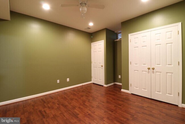 Building Photo - 25497 Carrington Dr