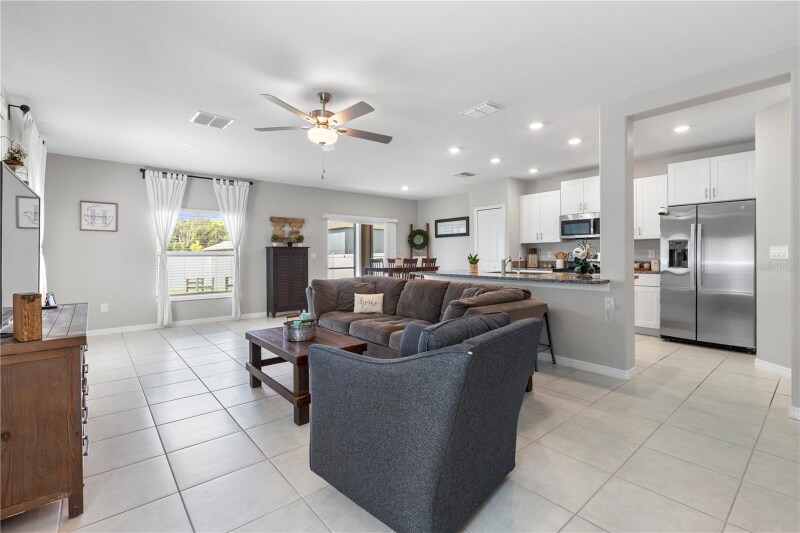 Building Photo - 36412 Garden Wall Wy