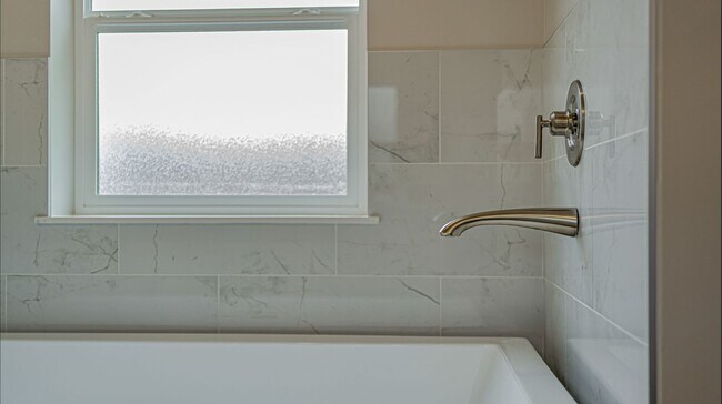 Building Photo - Beautiful 4-Bedroom Townhome for Rent off of Sunnyside in Idaho Falls