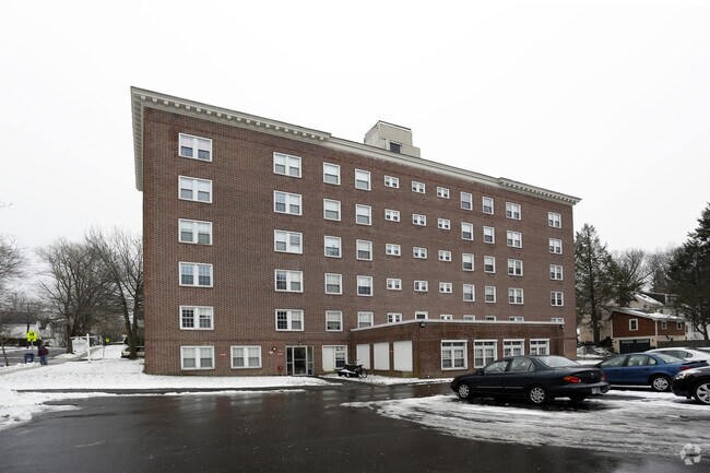 Portsmouth Place Apartments - Portsmouth, NH | Apartment Finder
