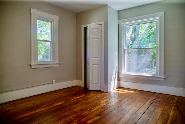 Building Photo - 51 Colfax St NE