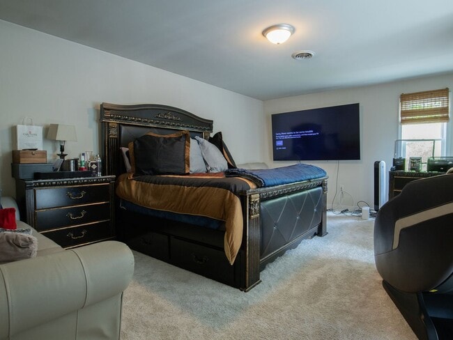 Building Photo - Stunning Shaker-Style 4-Bedroom Home in Chesterfield | Granite & Hardwoods!