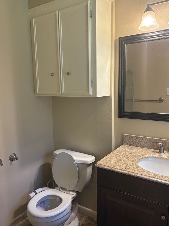 Building Photo - GREAT SOUTH BOSSIER HOME