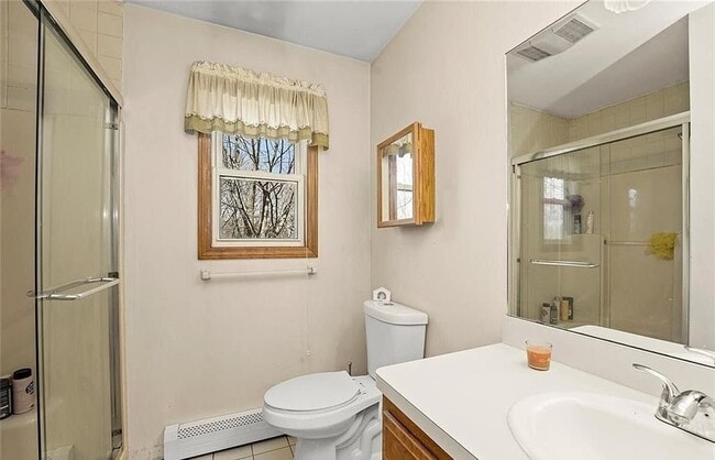 Building Photo - 3 Ridge Ln