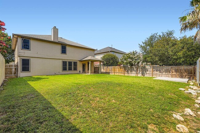 Building Photo - 170 Wildhorse Creek