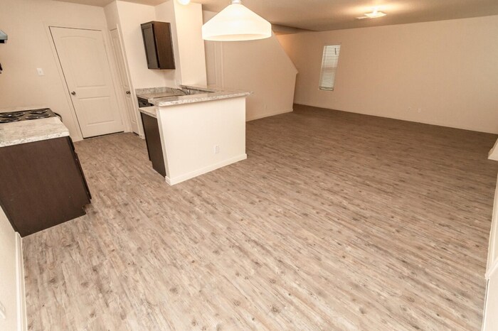 Building Photo - 4919 War Horse Dr