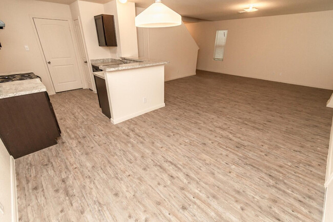 Building Photo - 8619 Tesoro Hills