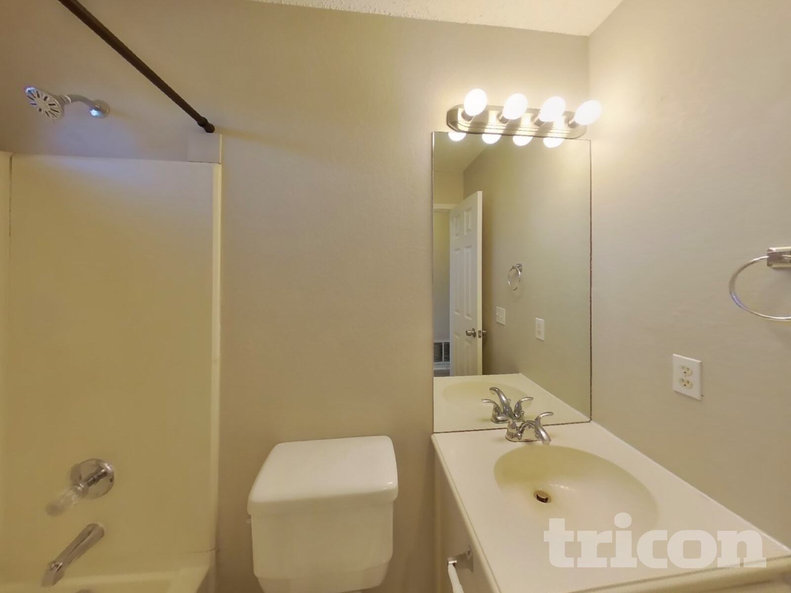 Building Photo - 1204 Shakleford Cir