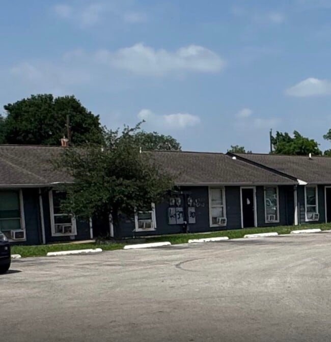 Building Photo - 3802 Dabney St