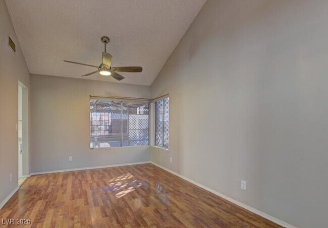 Building Photo - 356 Amalfi St