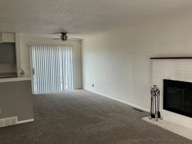 Building Photo - 5710 Eldora Dr