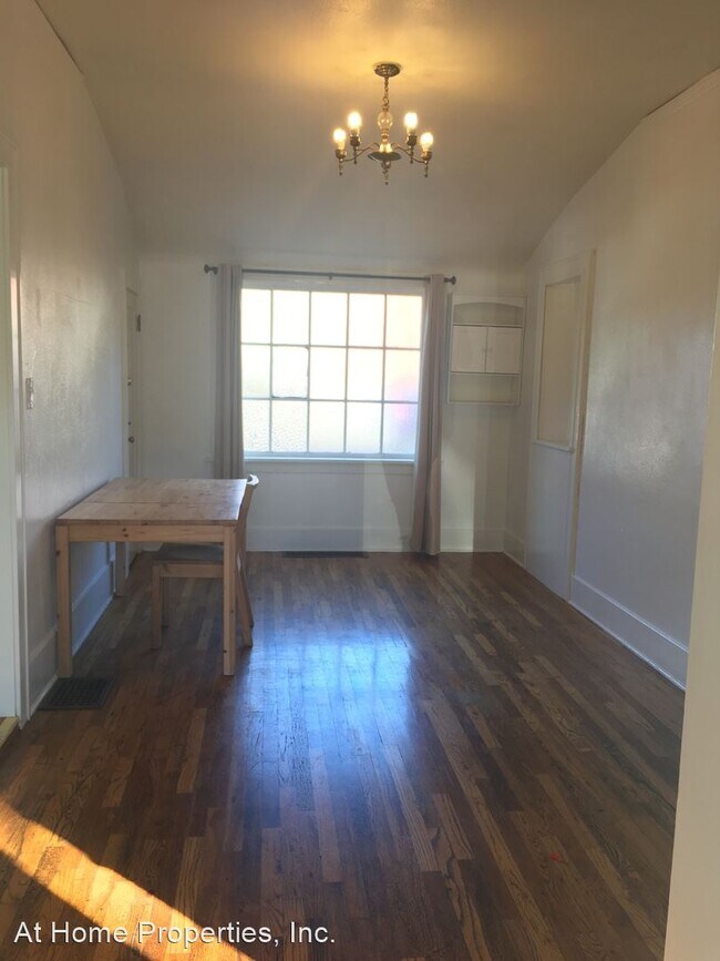 Building Photo - 4 br, 2 bath House - 861 SW Madison Avenue