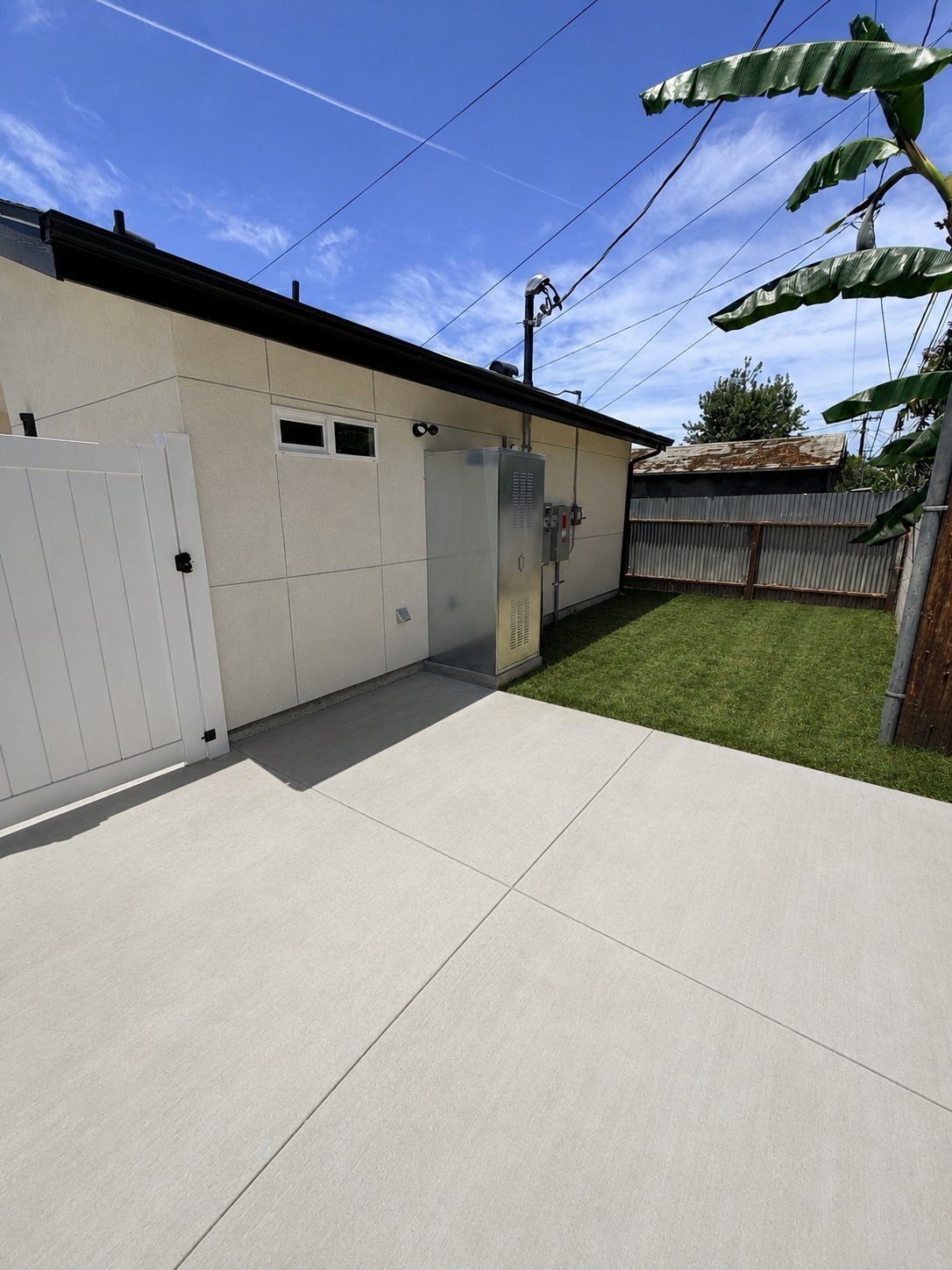 Building Photo - 8531 Orange St