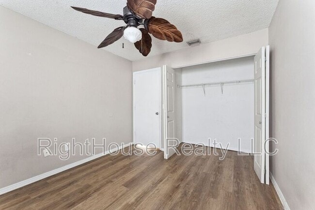 Building Photo - 3651 N Goldenrod Rd