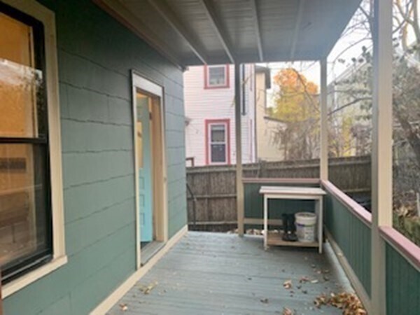 Building Photo - 20 Pleasant Ave