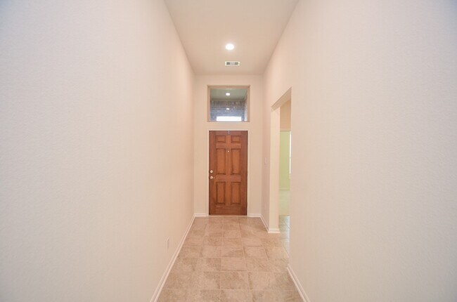 Building Photo - 8006 Bunch Grass Ln