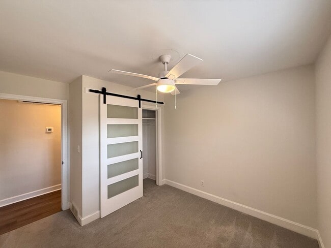 Building Photo - 2323 Frederick Dr