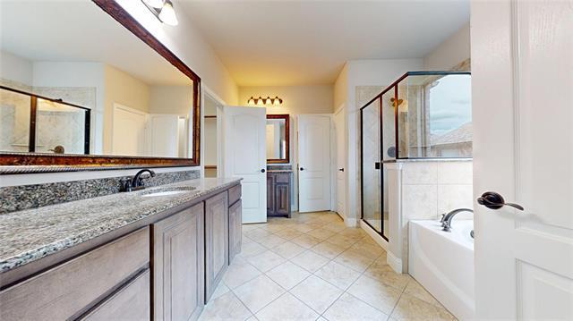Building Photo - 11745 Dixon Dr