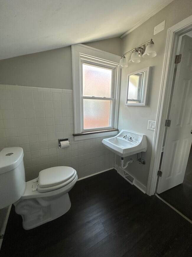 Building Photo - 7475 Spring Garden Rd