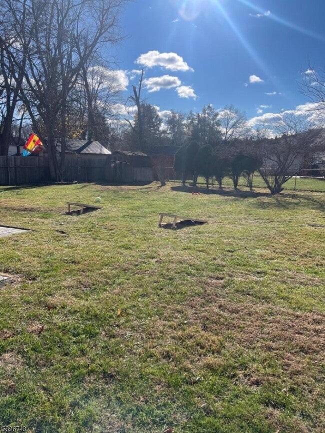 Building Photo - 16 Brookside Ave