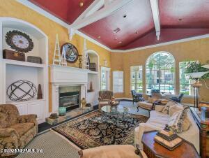 Building Photo - 7800 Point Meadows Dr
