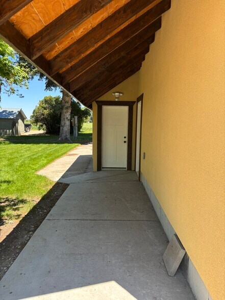 Building Photo - 4801 S 4300 W