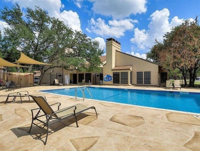 Building Photo - Mesa Village 2 Bedroom 1 Bathroom