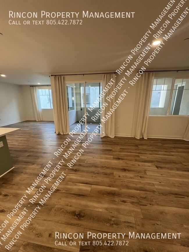 Building Photo - $500 off the First Months Rent! Modern 2-B...