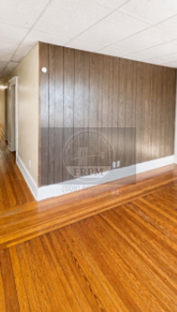 Building Photo - 244 Osborn St
