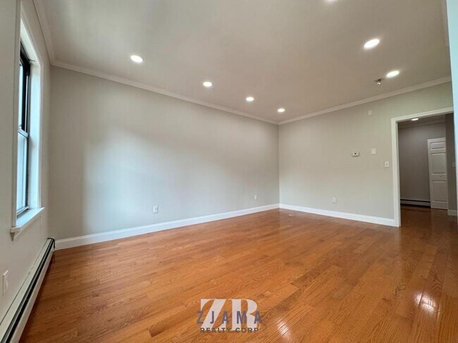 Building Photo - 1 bedroom in BROOKLYN NY 11213